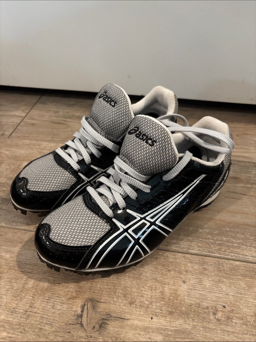 Asics Hyper MD Black Silver Track Field Spikes Mens Size 5 W/ Spikes And Tool